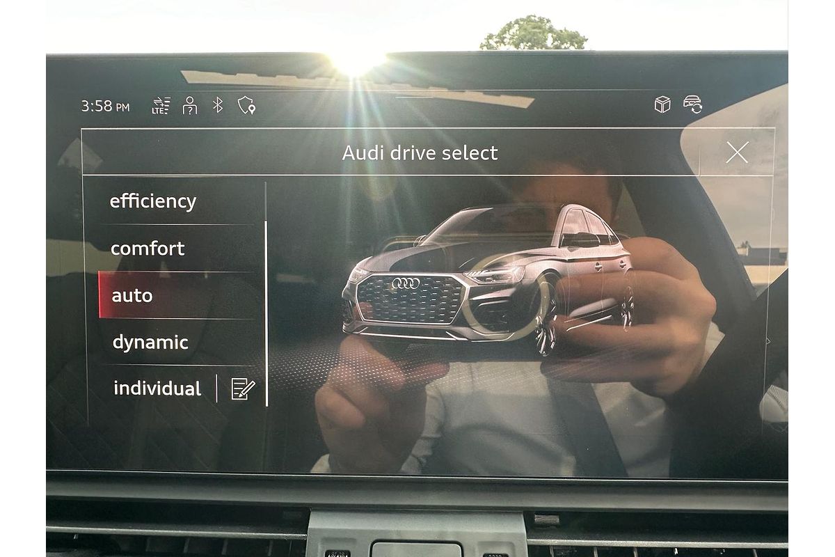 2024 Audi Q5 45 TFSI S Line FY