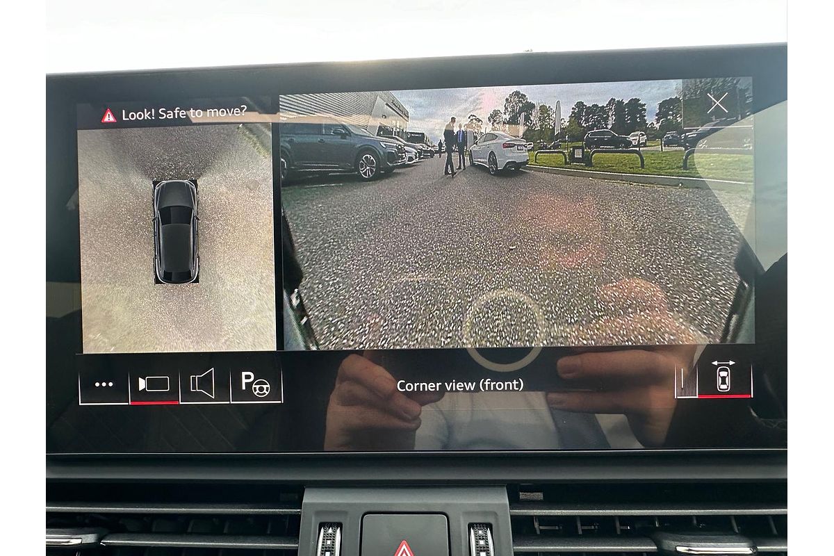 2024 Audi Q5 45 TFSI S Line FY