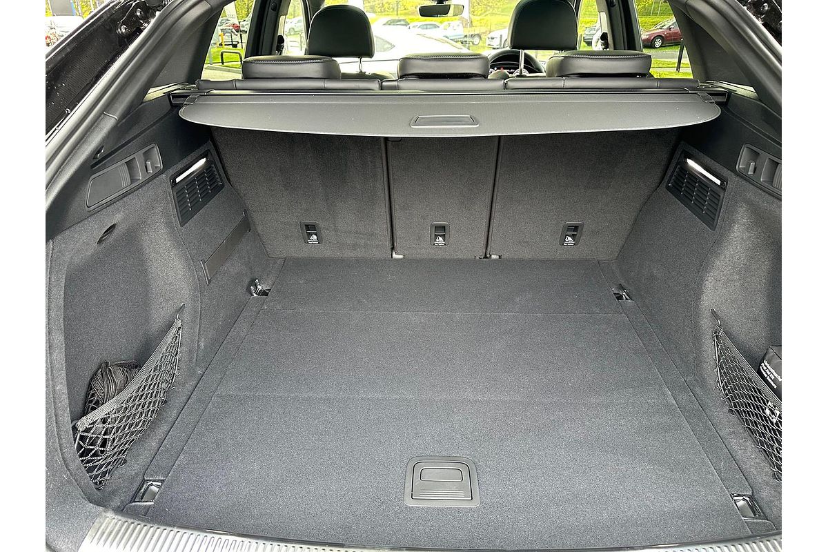 2024 Audi Q5 45 TFSI S Line FY