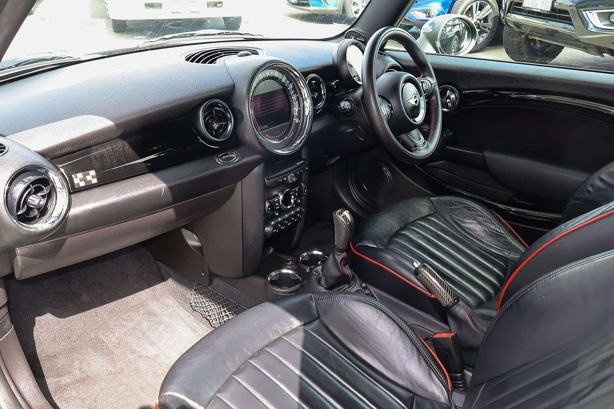 2012 MINI Hatch John Cooper Works R56 LCI