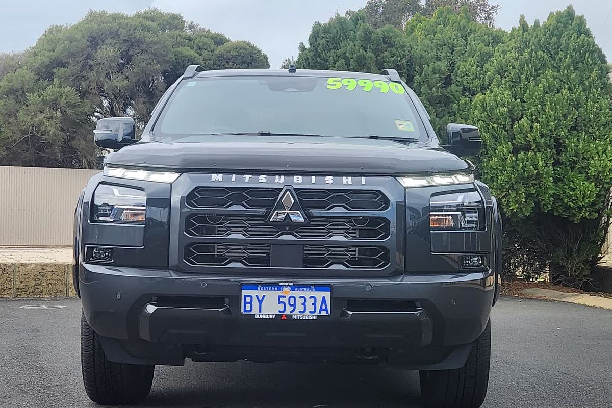 2024 Mitsubishi Triton GSR MV 4X4