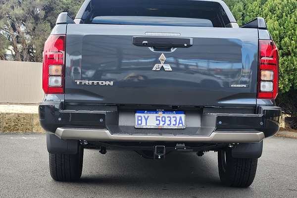 2024 Mitsubishi Triton GSR MV 4X4