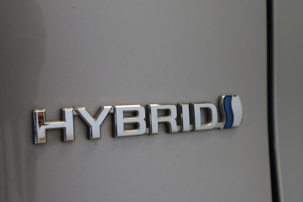 2022 Toyota RAV4 hybrid 74256901D