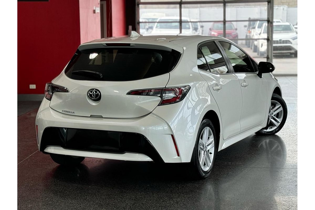 2020 Toyota Corolla Ascent Sport MZEA12R