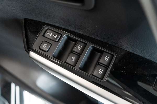 2024 Mitsubishi Pajero Sport Exceed QG