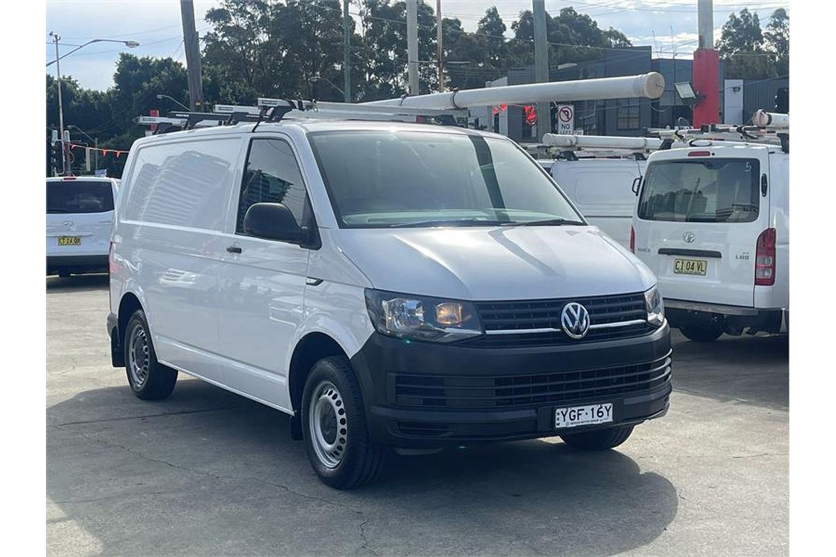 2016 Volkswagen Transporter TDI250 Runner T6 SWB
