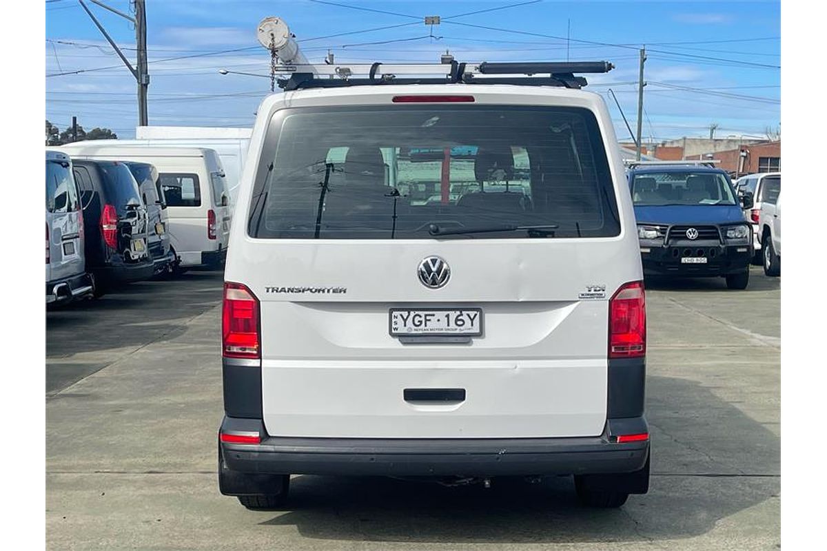 2016 Volkswagen Transporter TDI250 Runner T6 SWB