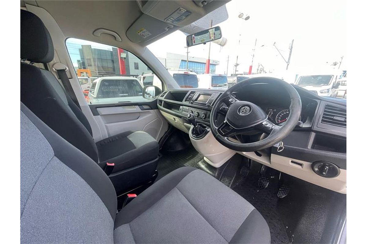 2016 Volkswagen Transporter TDI250 Runner T6 SWB