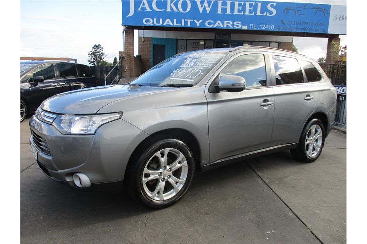 2013 Mitsubishi OUTLANDER LS (4x2) ZJ MY14