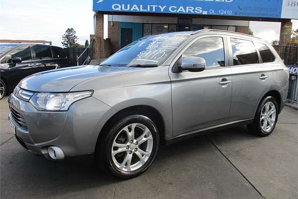 2013 Mitsubishi OUTLANDER LS (4x2) ZJ MY14