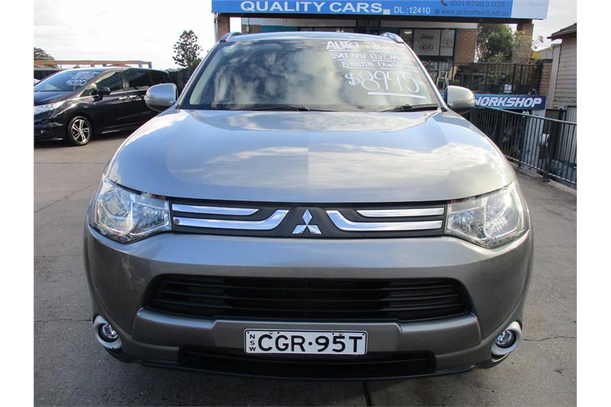 2013 Mitsubishi OUTLANDER LS (4x2) ZJ MY14