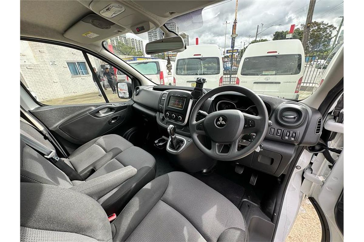 2022 Mitsubishi Express GLX+ SN LWB