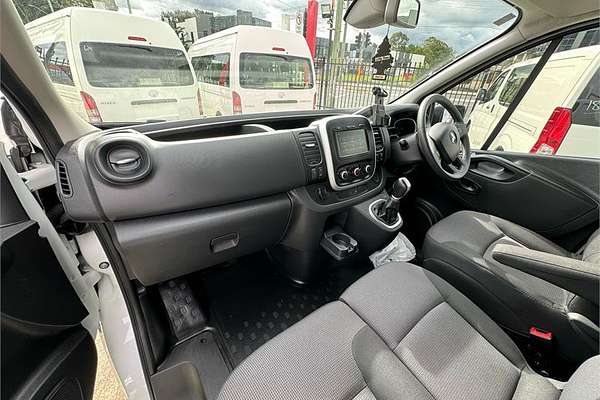 2022 Mitsubishi Express GLX+ SN LWB