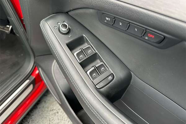 2013 Audi SQ5 TDI 8R