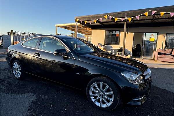 2011 Mercedes-Benz C-Class C180 BlueEFFICIENCY C204