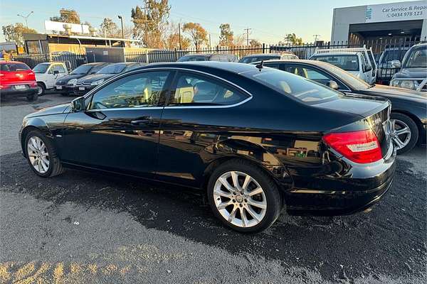 2011 Mercedes-Benz C-Class C180 BlueEFFICIENCY C204