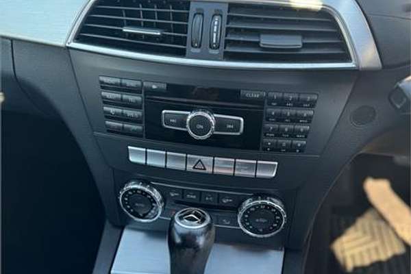 2011 Mercedes-Benz C-Class C180 BlueEFFICIENCY C204