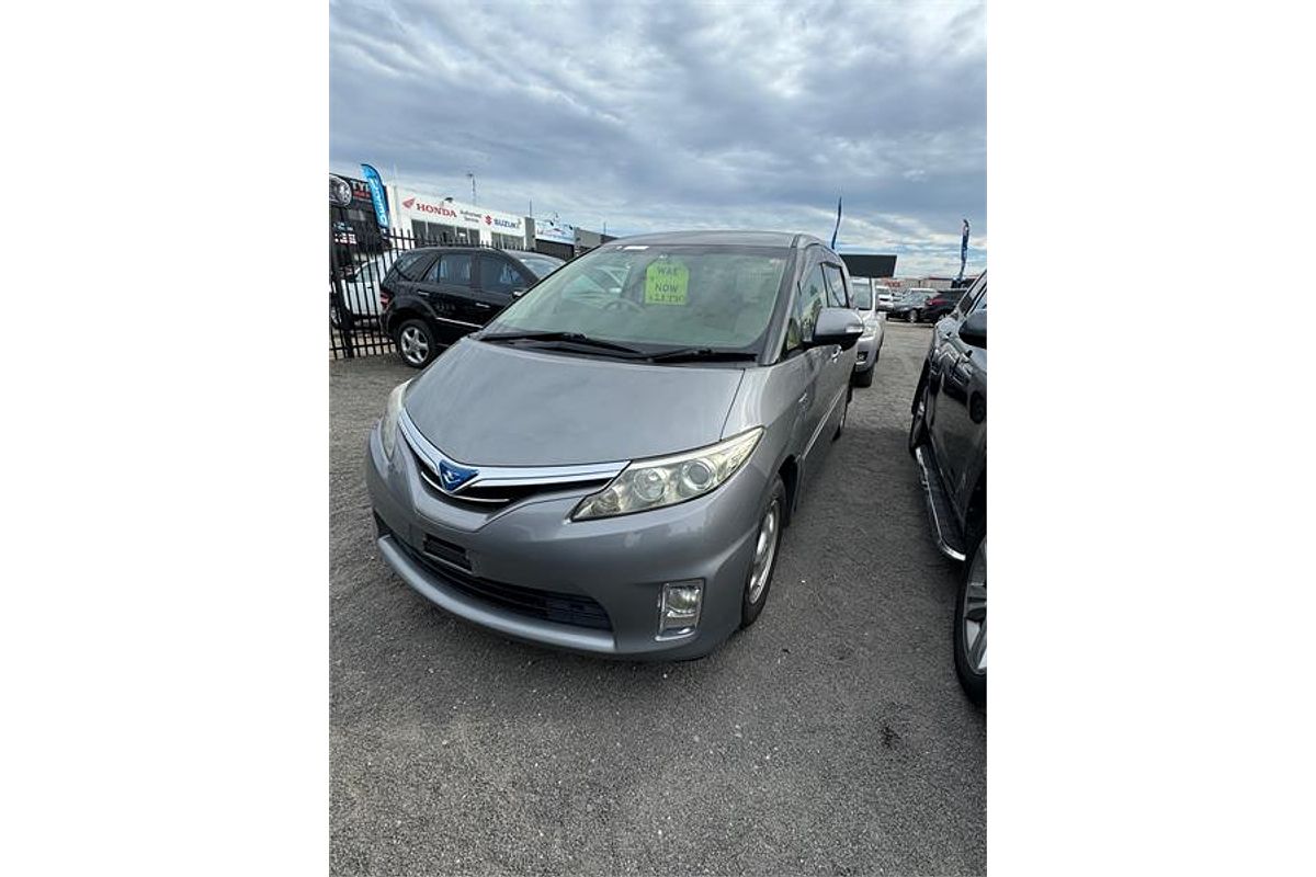 2013 Toyota Estima Aeras Hybrid