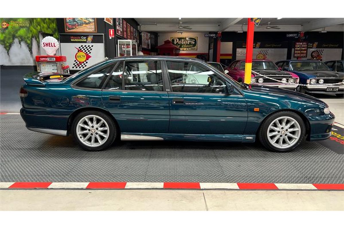 1996 HSV SENATOR 215i VS