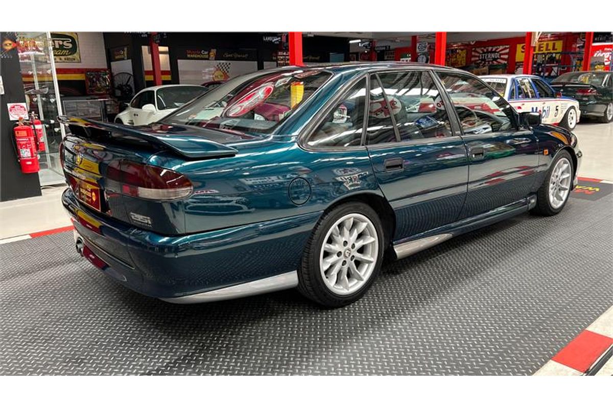 1996 HSV SENATOR 215i VS