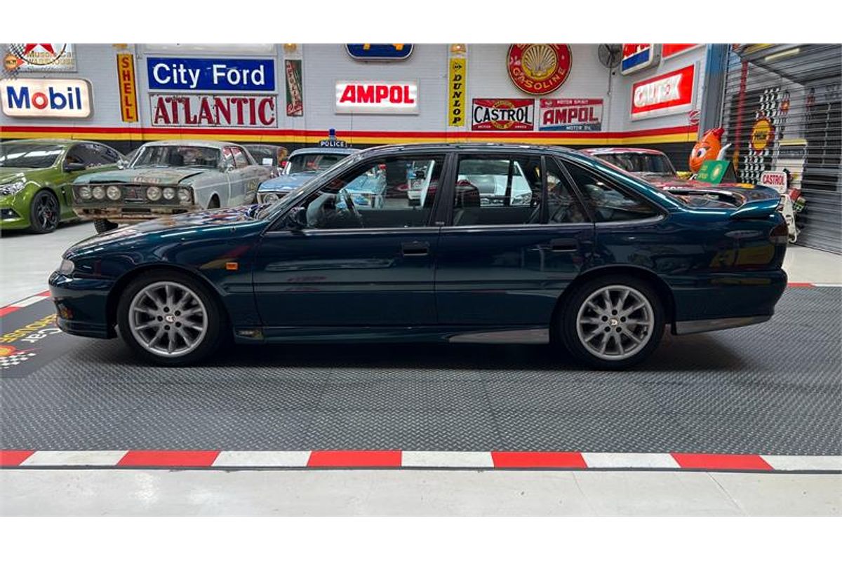 1996 HSV SENATOR 215i VS