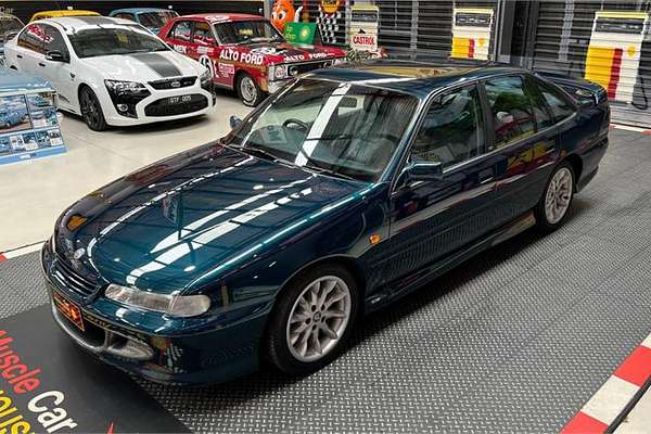 1996 HSV SENATOR 215i VS