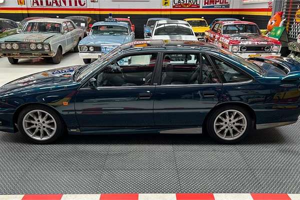 1996 HSV SENATOR 215i VS