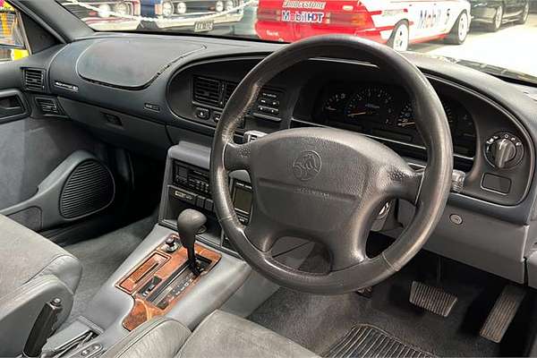 1996 HSV SENATOR 215i VS
