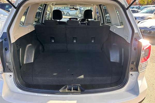 2016 Subaru Forester 2.0D-L S4