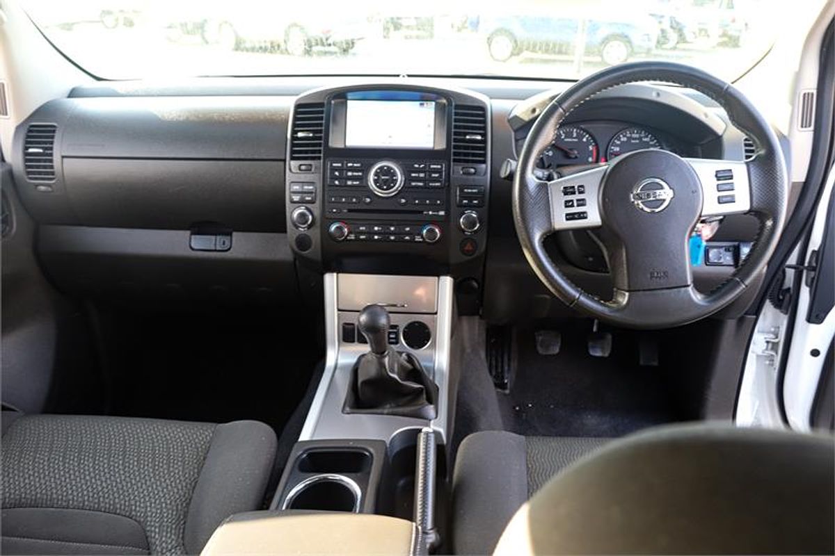 2014 Nissan Navara ST D40 Series 7 Rear Wheel Drive