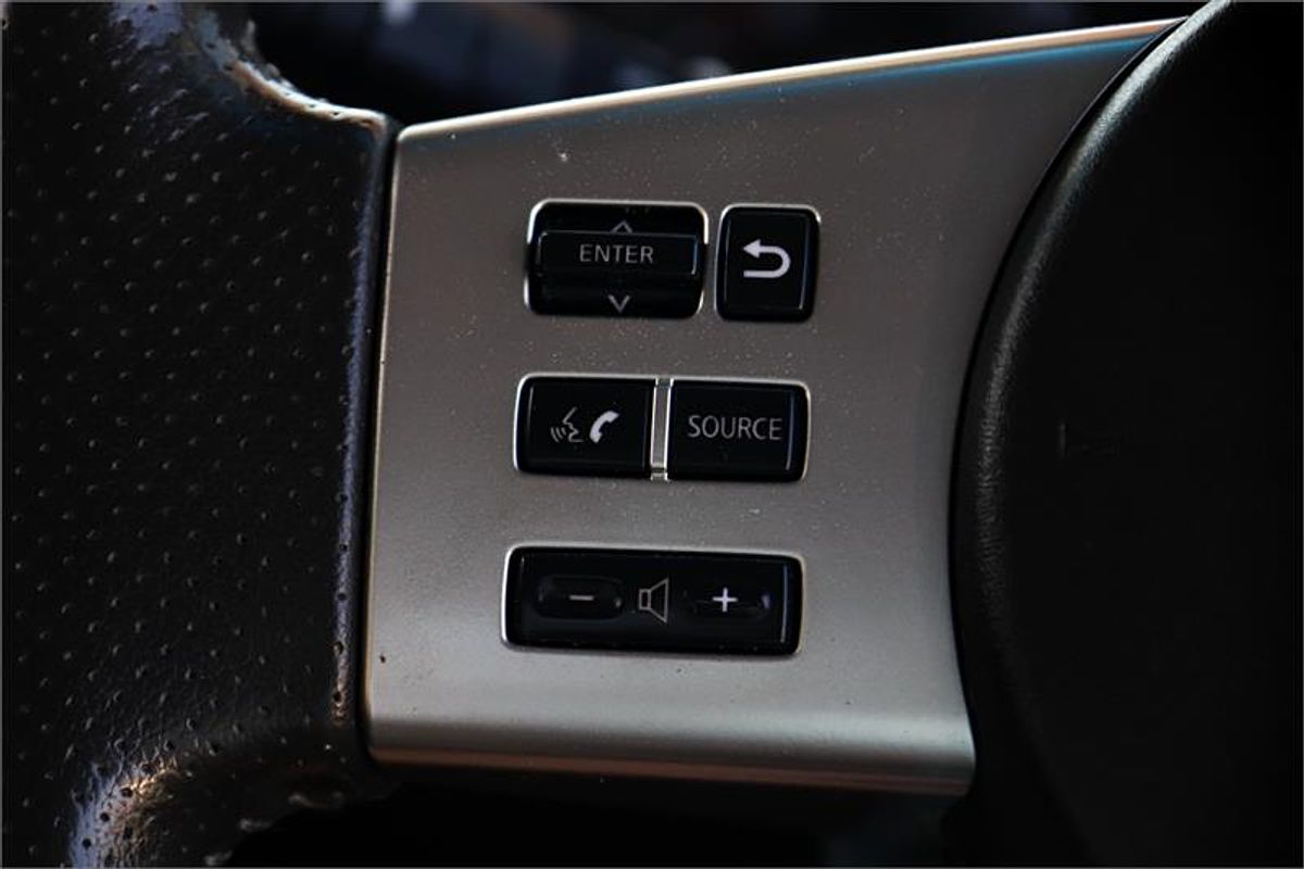 2014 Nissan Navara ST D40 Series 7 Rear Wheel Drive