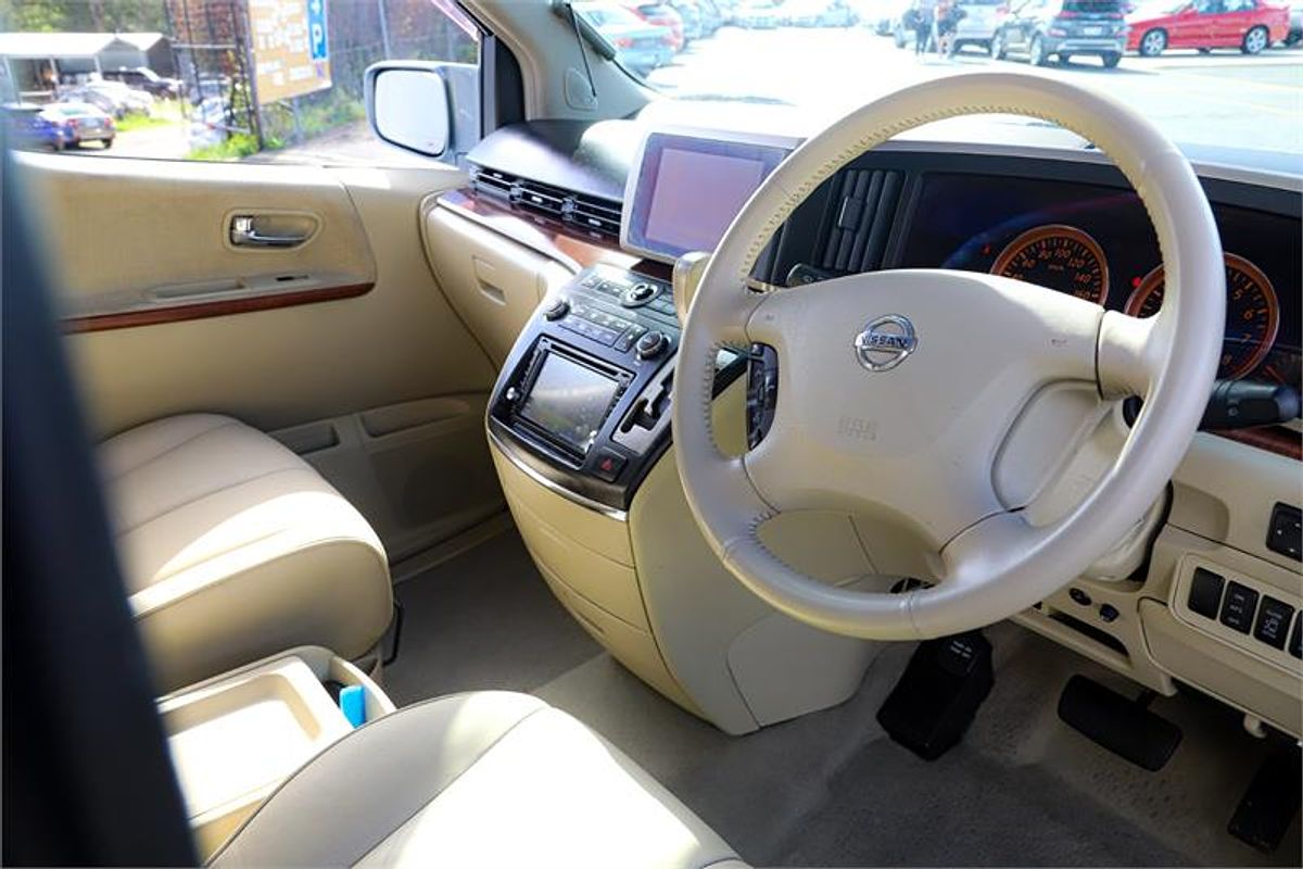 2006 Nissan Elgrand