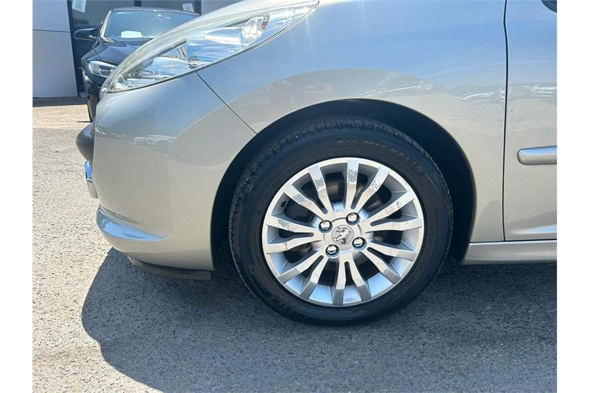 2008 Peugeot 207 XT A7