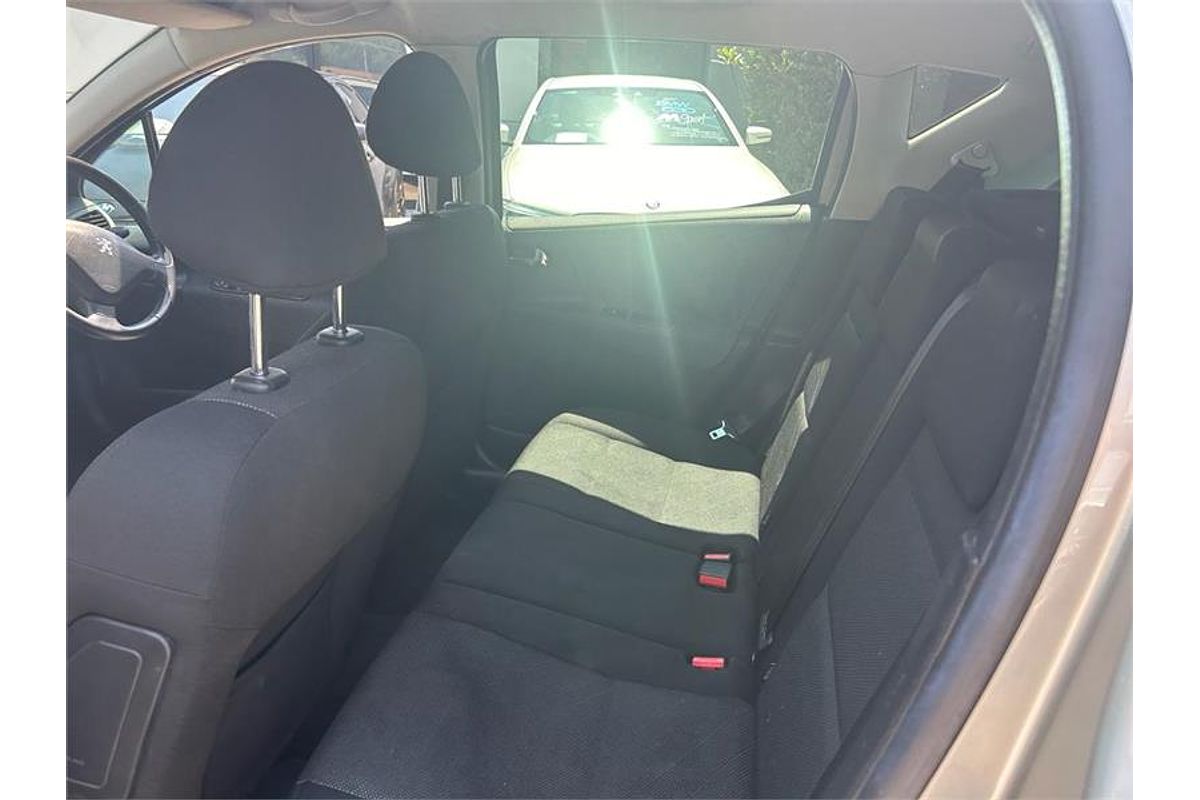 2008 Peugeot 207 XT A7