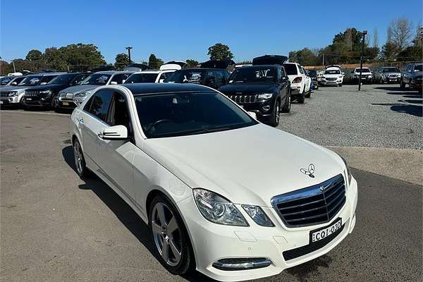 2010 Mercedes-Benz E-Class E250 CGI Avantgarde W212