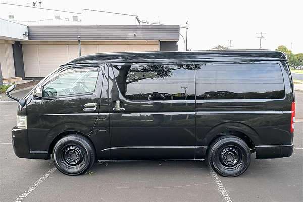 2010 Toyota Hiace GL TRH214