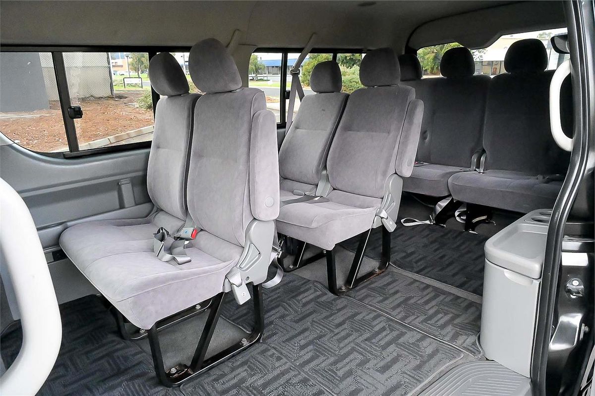 2010 Toyota Hiace GL TRH214