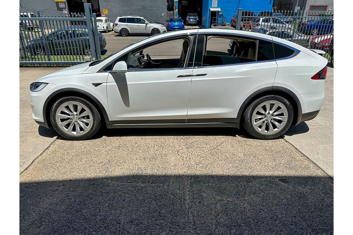 2017 Tesla Model X 90D