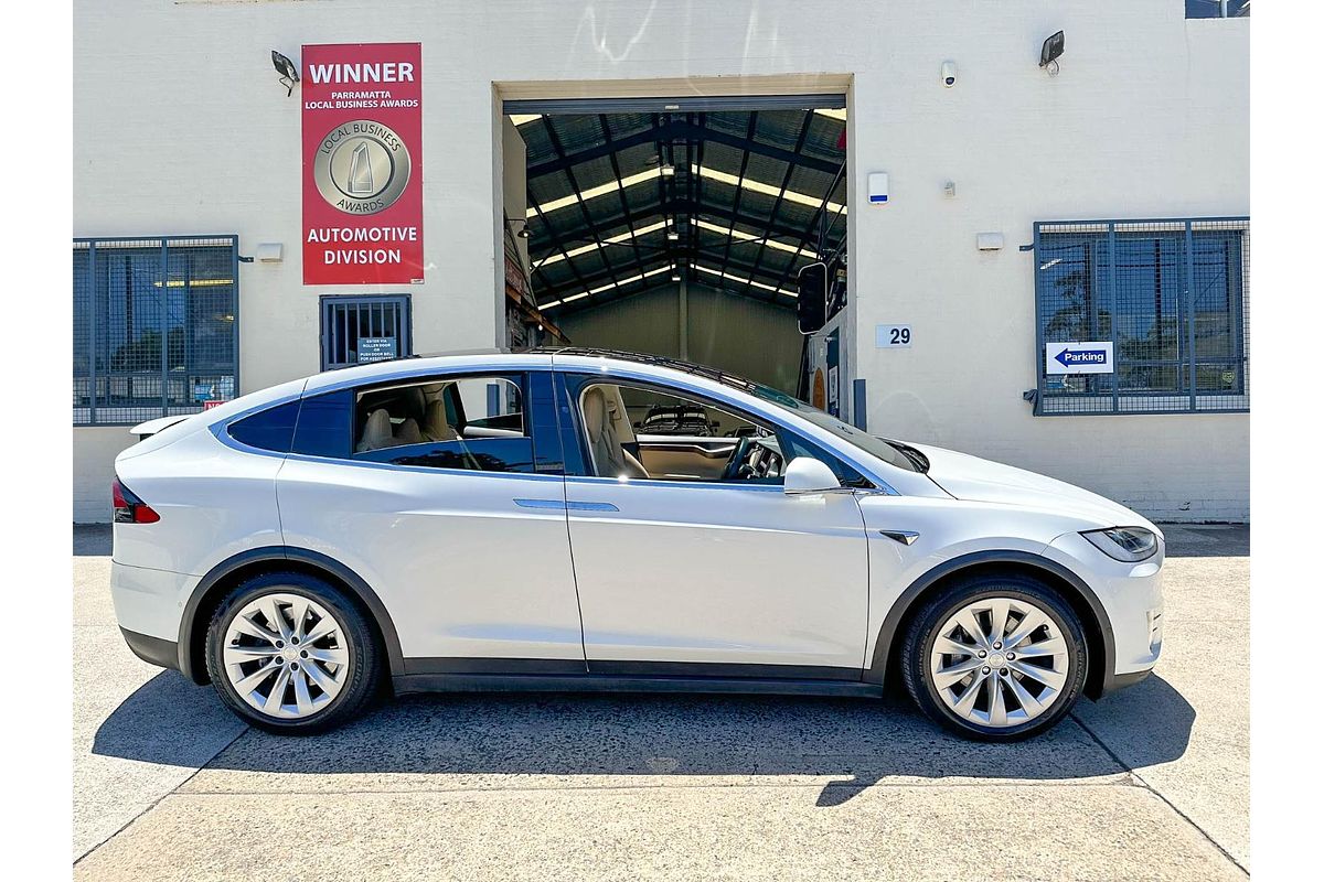 2017 Tesla Model X 90D