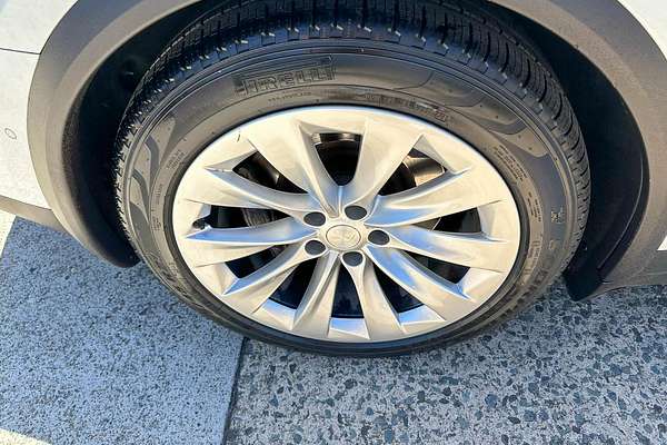 2017 Tesla Model X 90D