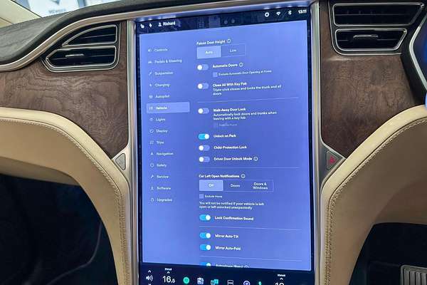 2017 Tesla Model X 90D