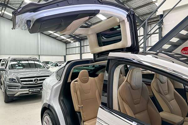 2017 Tesla Model X 90D