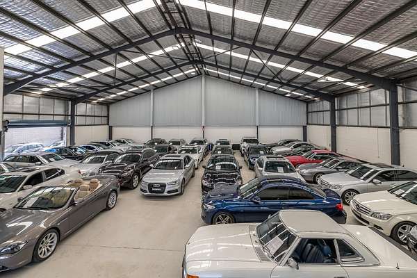 2011 Mercedes-Benz C-Class C250 BlueEFFICIENCY Avantgarde W204