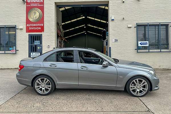 2011 Mercedes-Benz C-Class C250 BlueEFFICIENCY Avantgarde W204