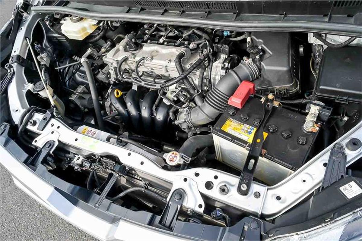 2018 Toyota Voxy 4WD ZRR85