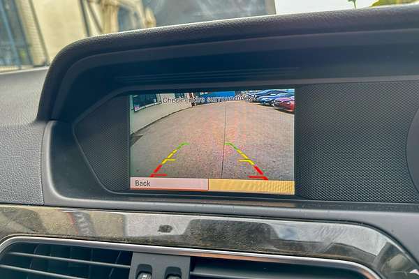 2011 Mercedes-Benz C-Class C250 BlueEFFICIENCY Avantgarde W204