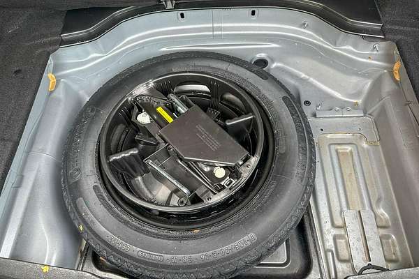 2011 Mercedes-Benz C-Class C250 BlueEFFICIENCY Avantgarde W204