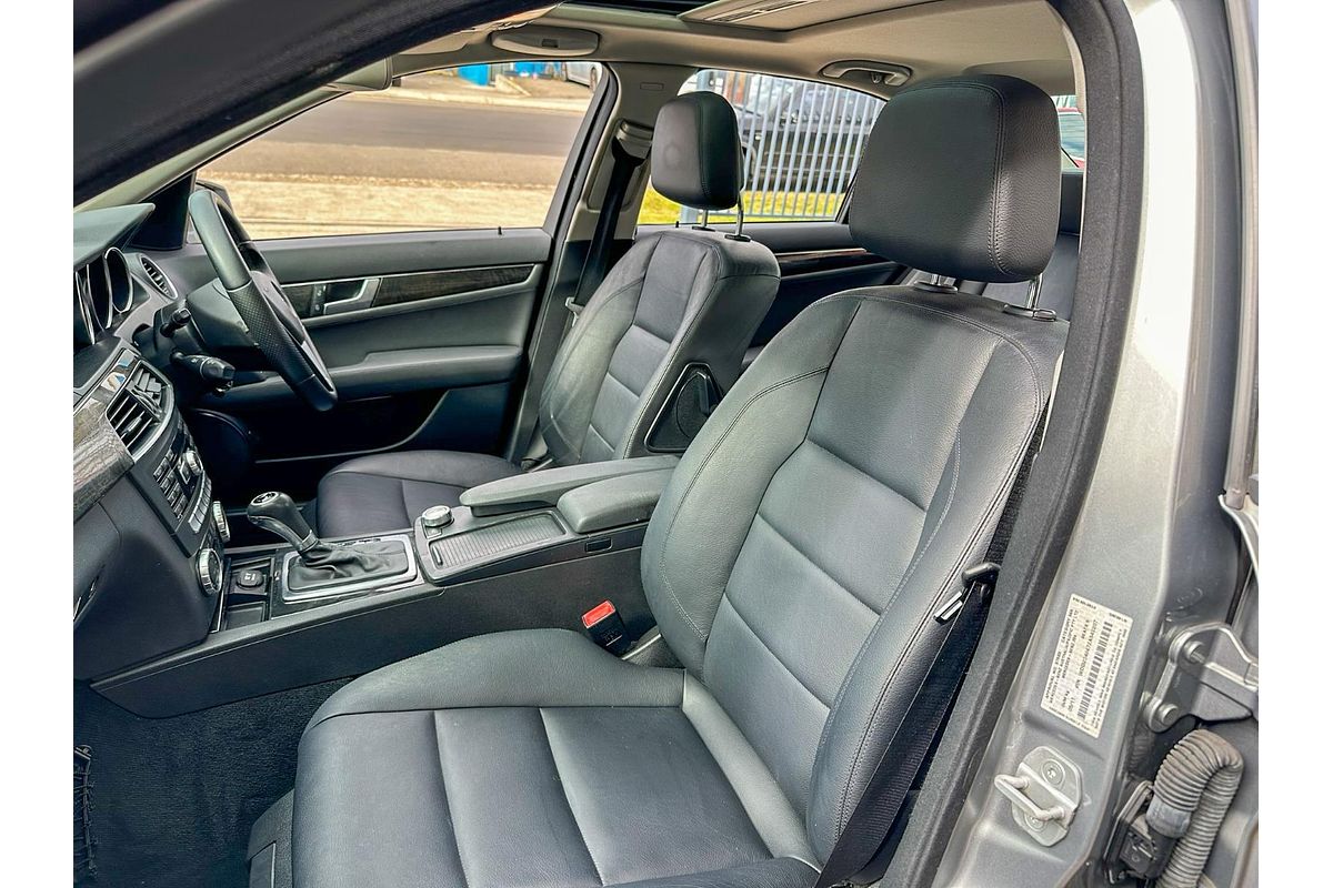 2011 Mercedes-Benz C-Class C250 BlueEFFICIENCY Avantgarde W204