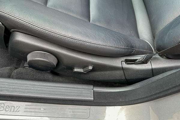 2011 Mercedes-Benz C-Class C250 BlueEFFICIENCY Avantgarde W204