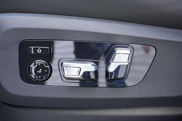 2023 BMW X5 M Competition F95 LCI